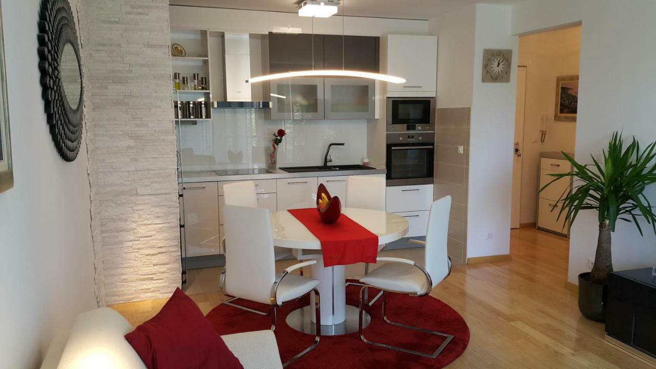 Luxury Apartment Split Ngoại thất bức ảnh