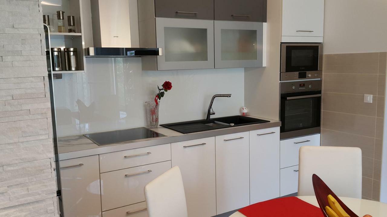 Luxury Apartment Split Ngoại thất bức ảnh