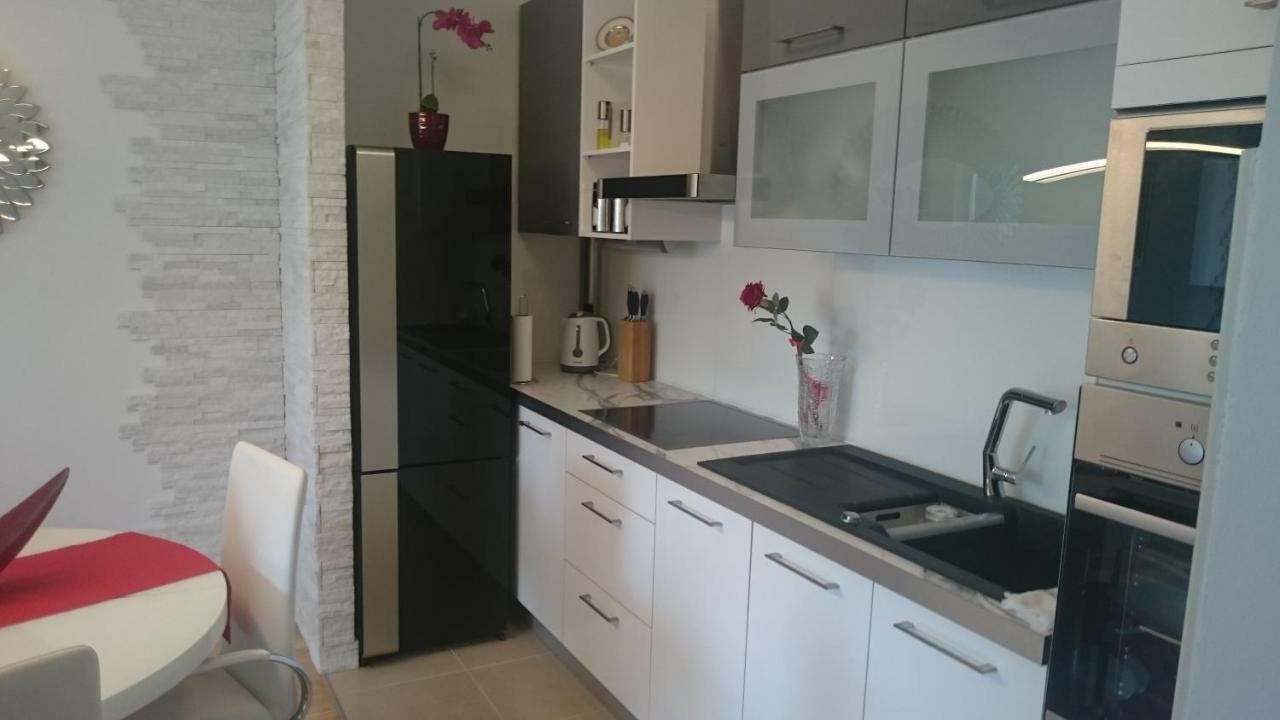 Luxury Apartment Split Ngoại thất bức ảnh