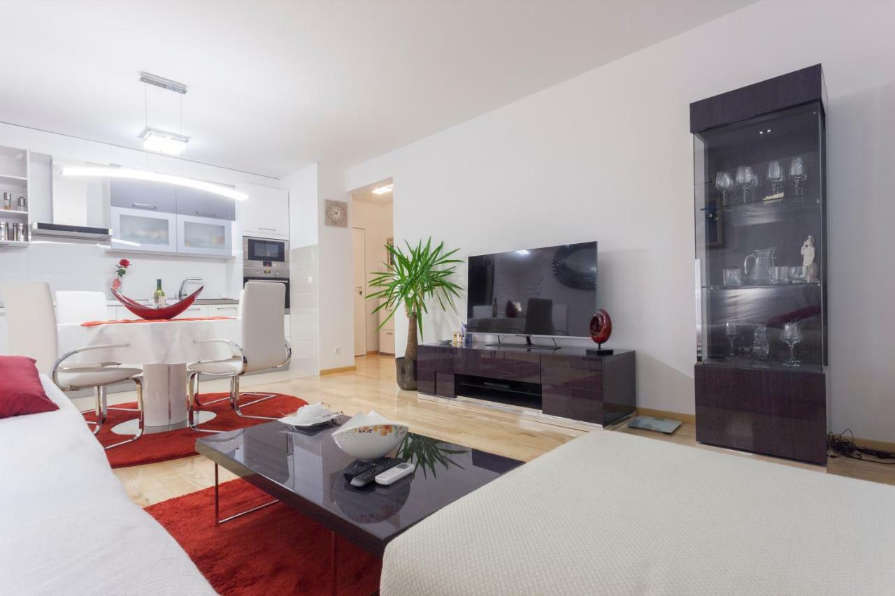 Luxury Apartment Split Ngoại thất bức ảnh