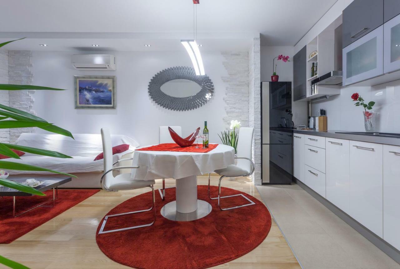 Luxury Apartment Split Ngoại thất bức ảnh